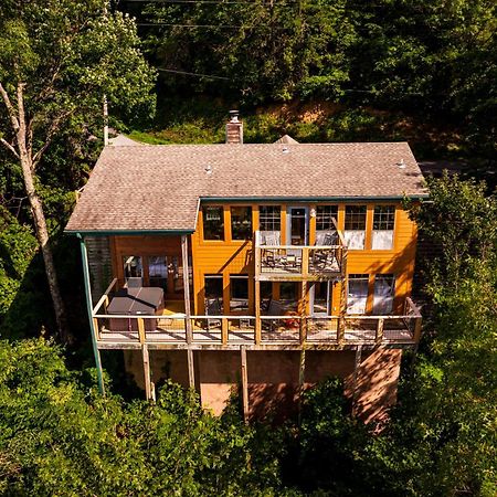 Elevista - Quaint&Private-Views-Hottub-Pooltable-Bears-3 Clubhouse Pools Villa แกตลิงเบิร์ก ภายนอก รูปภาพ
